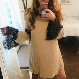 Nude & Black Lacey Bell Sleeve Dress 🖤✨